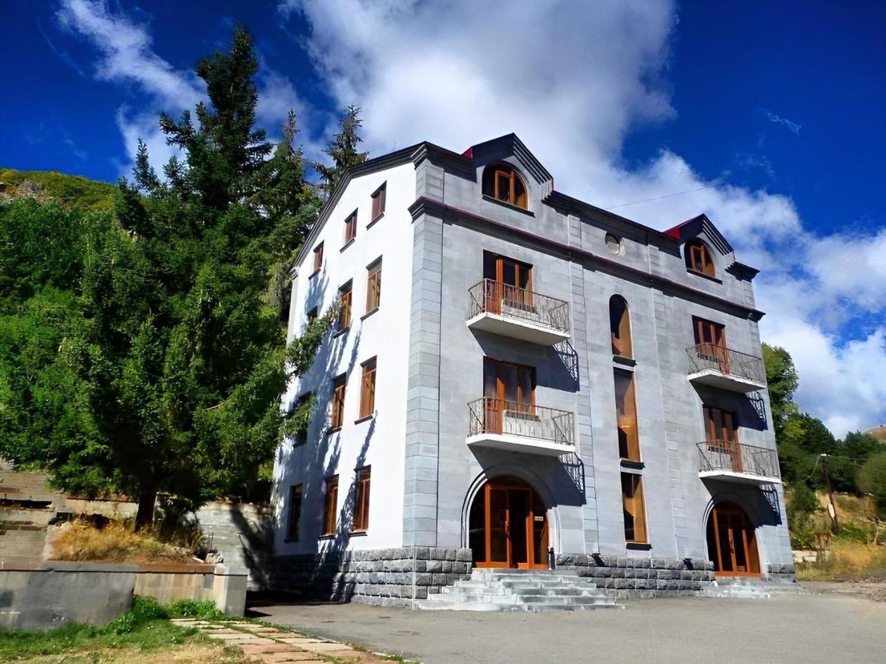 Jermuk Villa Imperial Extérieur photo